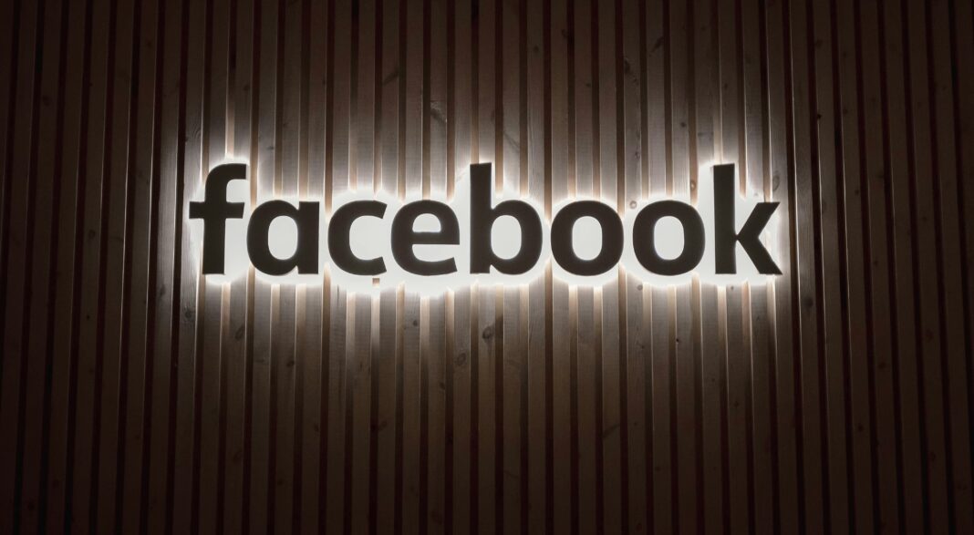 Zuckerberg expressou otimismo ao afirmar que a Meta vê “muito potencial de crescimento nesse campo”, indicando um compromisso em explorar ainda mais as possibilidades da inteligência artificial na publicidade (Foto: Unsplash)