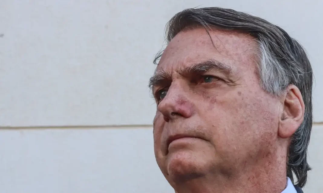 Nos bastidores, cresce a expectativa de que a PF finalize o inquérito nas próximas semanas, podendo resultar no indiciamento do ex-presidente e de militares (Foto: Instagram)