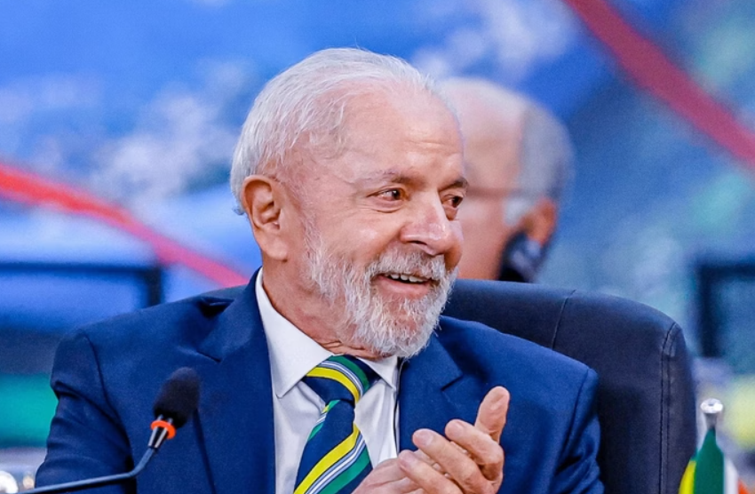 Com uma trajetória acadêmica e política marcante, ele liderou esforços para estruturar a economia solidária enquanto secretário nacional do tema, consolidando-se como referência internacional (Foto: X)