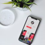 Empresas como Oracle, Microsoft e Amazon, que fornecem serviços de nuvem e hospedagem para a controladora do TikTok, a chinesa ByteDance, poderão ser forçadas a interromper suas parcerias (Foto: Unsplash)
