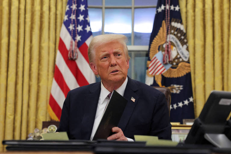 Em discurso no Fórum Econômico Mundial em Davos nesta quinta-feira (23), o presidente dos Estados Unidos, Donald Trump, destacou a necessidade de ampliar a produção de energia para manter a competitividade do país em setores estratégicos, como o de inteligência artificial (IA) (Foto: X)