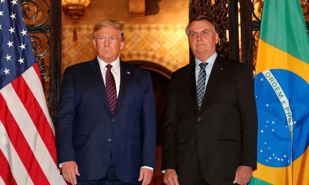 O ex-presidente Jair Bolsonaro (PL) informou nesta quarta-feira, 8, que pediu autorização ao Supremo Tribunal Federal (STF) para recuperar seu passaporte e viajar aos Estados Unidos (Foto: X)