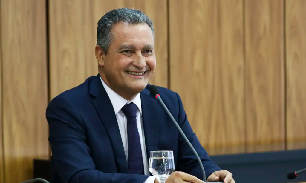 O ministro da Casa Civil, Rui Costa, afirmou nesta segunda-feira que o presidente Luiz Inácio Lula da Silva tem total liberdade para alterar sua equipe ministerial a qualquer momento (Foto: X)