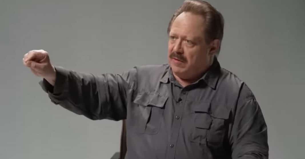 Christopher Langan, considerado uma das pessoas mais inteligentes do mundo com um QI estimado entre 190 e 210, desenvolveu uma teoria ousada sobre o que acontece após a morte (Foto: Instagram)
