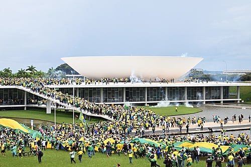 Nesta quarta-feira, o presidente Luiz Inácio Lula da Silva realizará um ato em Brasília para marcar um ano dos acontecimentos de 8 de janeiro de 2023, quando ataques antidemocráticos atingiram as sedes dos Três Poderes (Foto: X)