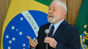 O presidente Luiz Inácio Lula da Silva (PT) planeja realizar um evento simbólico em Brasília no dia 8 de janeiro de 2025, marcando dois anos desde os atos de depredação que atingiram a Praça dos Três Poderes (Foto: X)