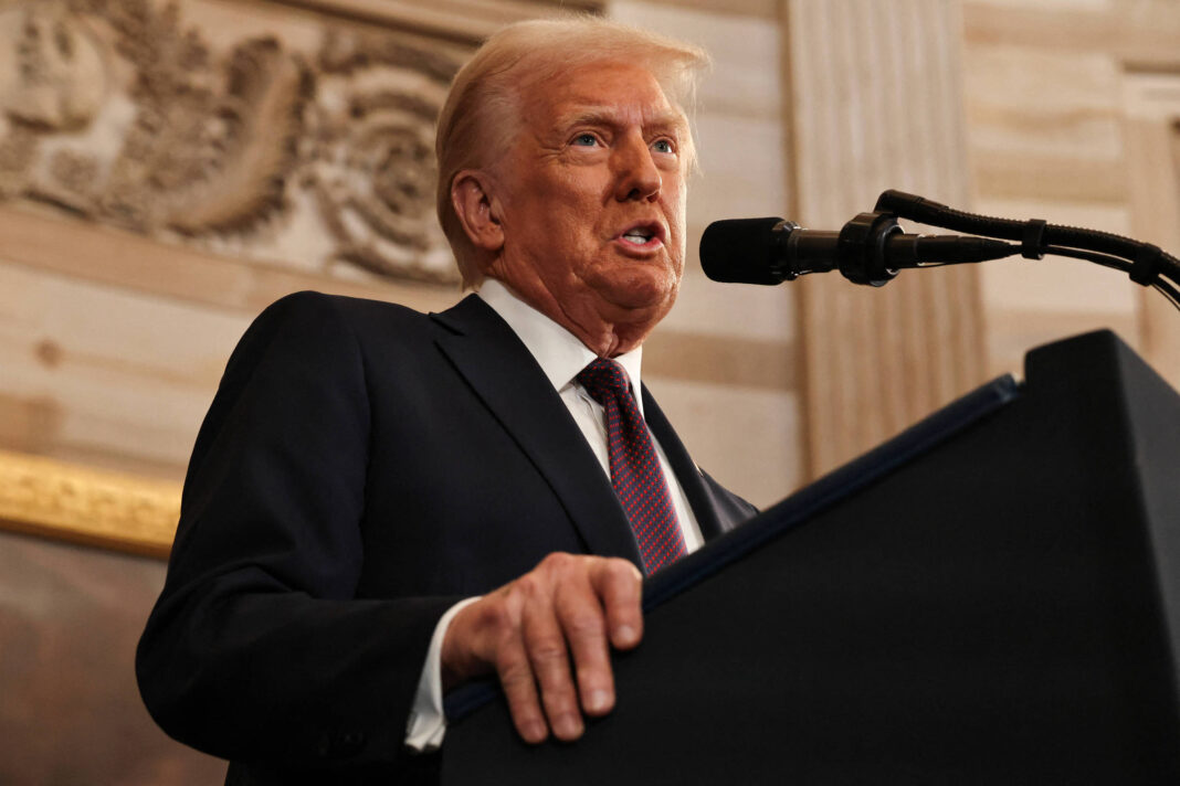 O governo norte-americano, sob a liderança de Donald Trump, deu início a uma das mais amplas ações de revogação de autorizações migratórias dos últimos anos (Foto: X)
