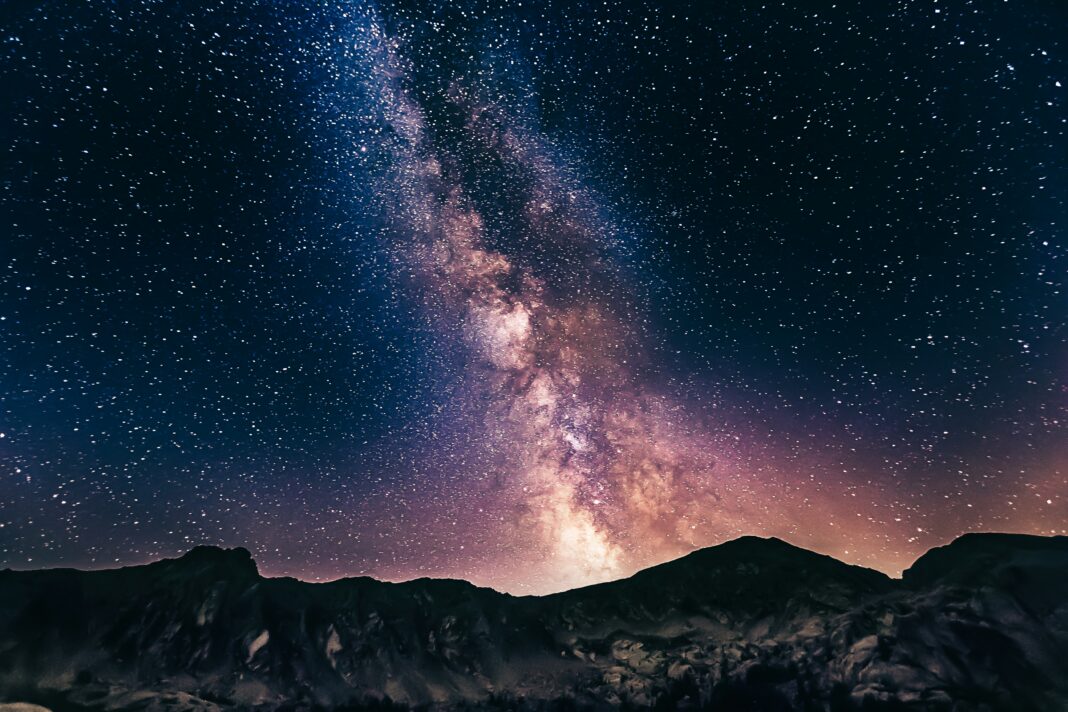 Um novo capítulo na exploração espacial está sendo escrito com a ajuda da inteligência artificial (Foto: Unsplash)