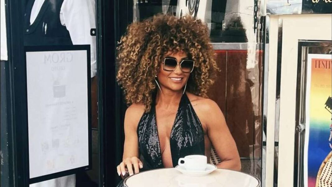 Entre as presas estão Regina Episcopo, conhecida no meio artístico como DJ Rebeka Episcopo, e Jacimara Berwig, apontadas como líderes do esquema (Foto: X)