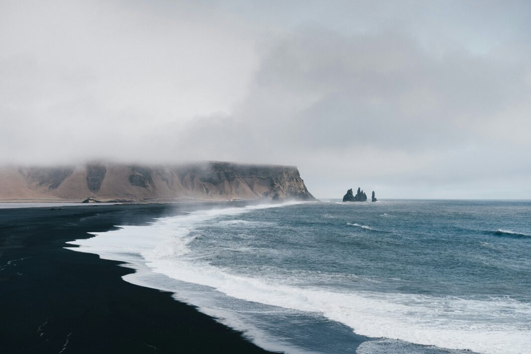 Pesquisadores de universidades em Singapura e na Holanda divulgaram um estudo que reacende o alerta sobre os efeitos da crise climática (Foto: Unsplash)