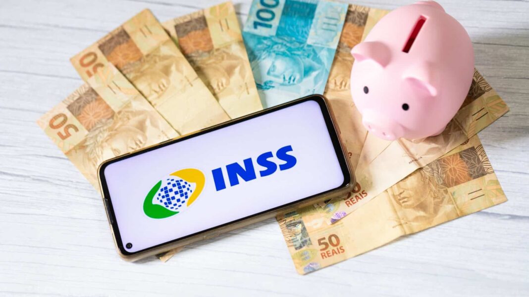 Aposentados e pensionistas prejudicados por descontos indevidos em seus benefícios começarão a ser ressarcidos em breve, segundo anunciou o novo presidente do Instituto Nacional do Seguro Social (INSS), Gilberto Waller Júnior (Foto: X)