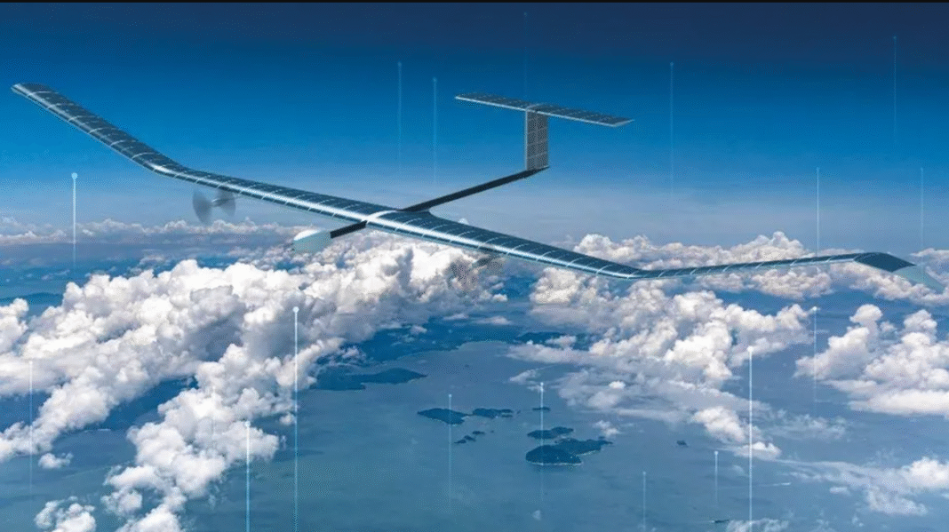 Uma aeronave experimental sem tripulação ultrapassou uma das marcas mais antigas da aviação ao permanecer em voo por 67 dias ininterruptos, estabelecendo um novo recorde mundial de autonomia aérea (Foto: X)