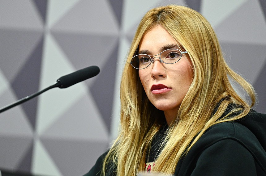 A influenciadora digital Virginia Fonseca prestou depoimento nesta terça-feira (13) à Comissão Parlamentar de Inquérito (CPI) das Bets, no Senado Federal (Foto: X)
