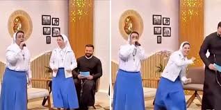 As irmãs Marisa e Marizele se destacaram ao dançarem com alegria ao som de um beatbox, levando leveza e espontaneidade à programação transmitida pela emissora católica (Foto: X)