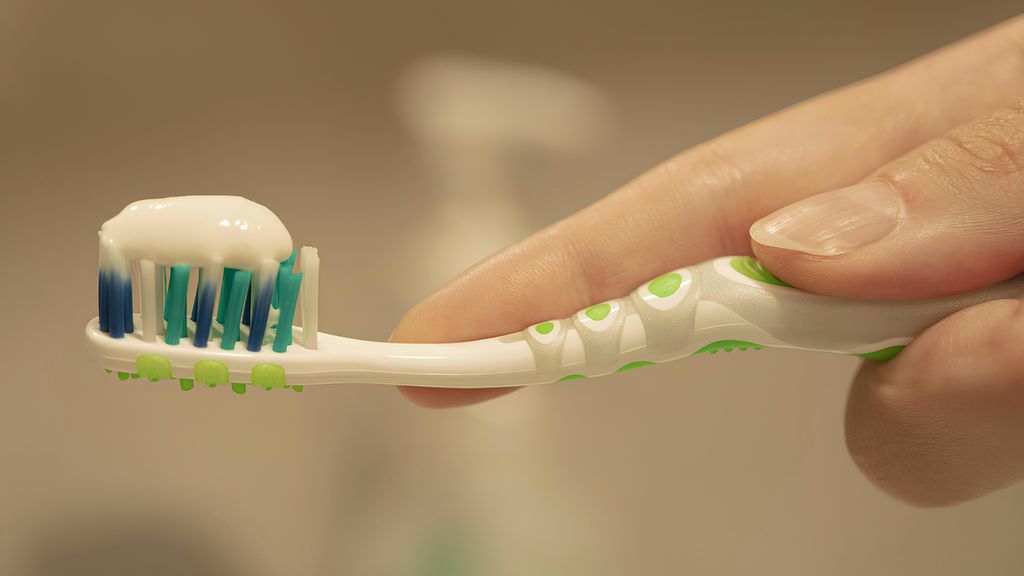 A Colgate-Palmolive anunciou a retirada definitiva do creme dental Colgate Total Prevenção Ativa Clean Mint do mercado brasileiro (Foto: X)