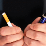 De acordo com o estudo, sintomas de depressão atingem 35% dos fumantes de cigarro comum e 36% dos usuários de vape (Foto: X)