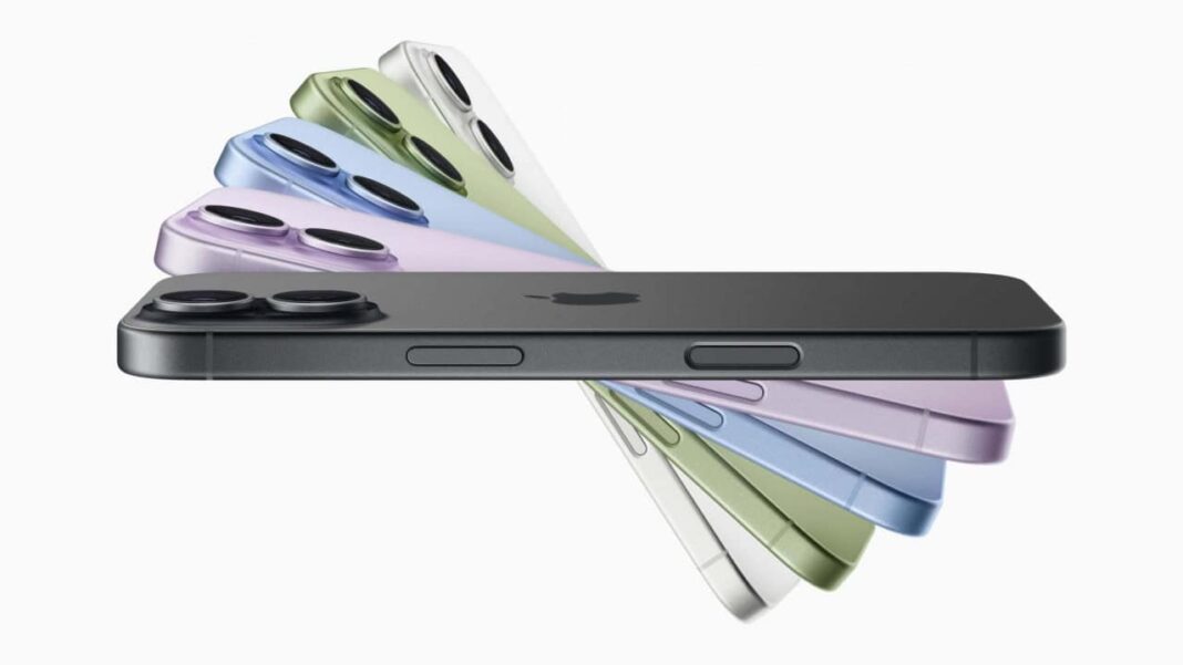 A chegada da linha iPhone 17, lançada no início de setembro, trouxe a promessa de aparelhos mais leves e resistentes, graças ao uso de uma liga de alumínio na estrutura (Foto: Apple)