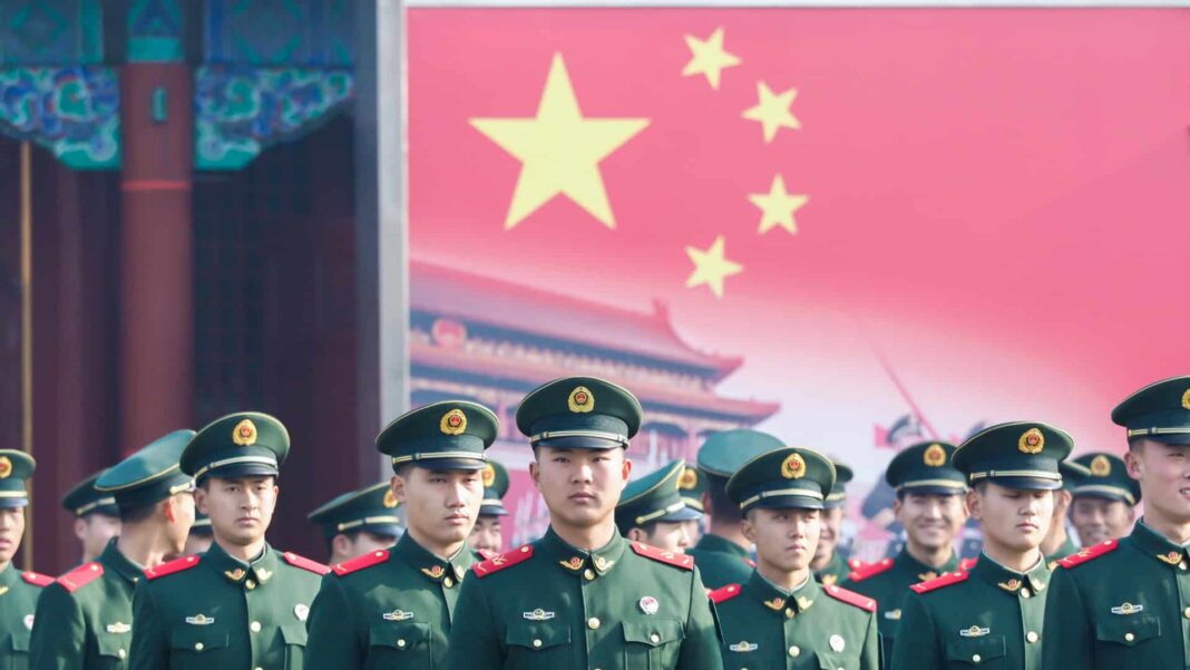 A China marcou, nesta quarta-feira (3), o 80º aniversário da vitória sobre o Japão na Segunda Guerra Mundial com um grande desfile militar na Praça da Paz Celestial, em Pequim (Foto; X)