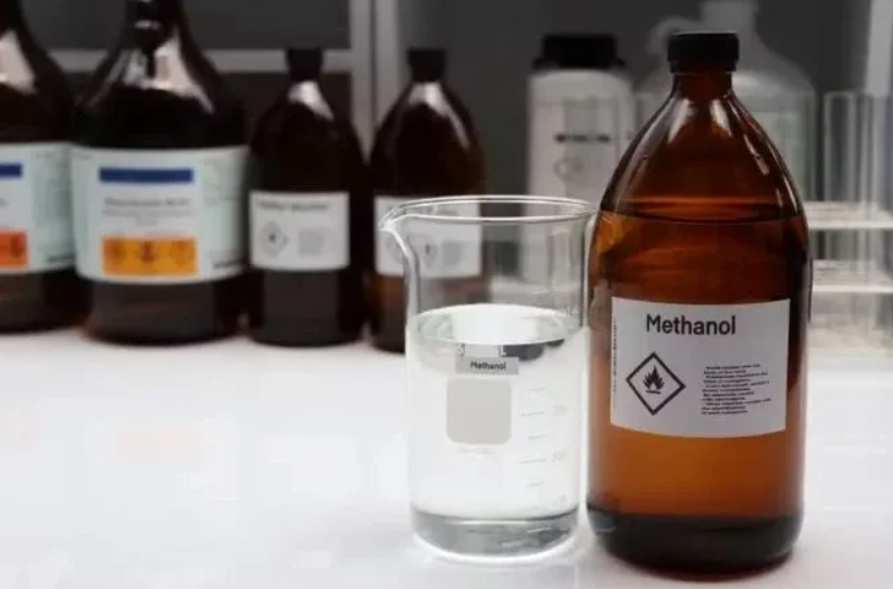 O Ministério da Saúde confirmou, nesta segunda-feira (20/10), nove mortes por intoxicação por metanol registradas em diferentes regiões do Brasil. (Foto: X)