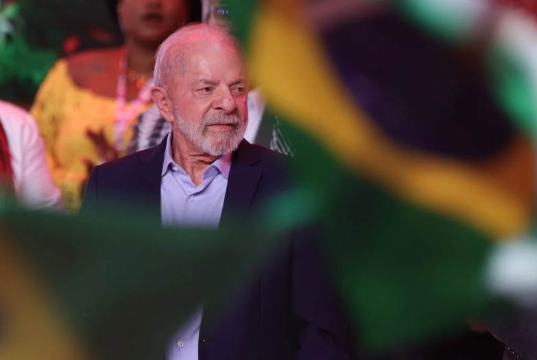O presidente Luiz Inácio Lula da Silva (PT) comemorou a aprovação, pelo Senado Federal, do projeto de lei que isenta do Imposto de Renda (IR) todos os trabalhadores que ganham até R$ 5 mil mensais (Foto: X)