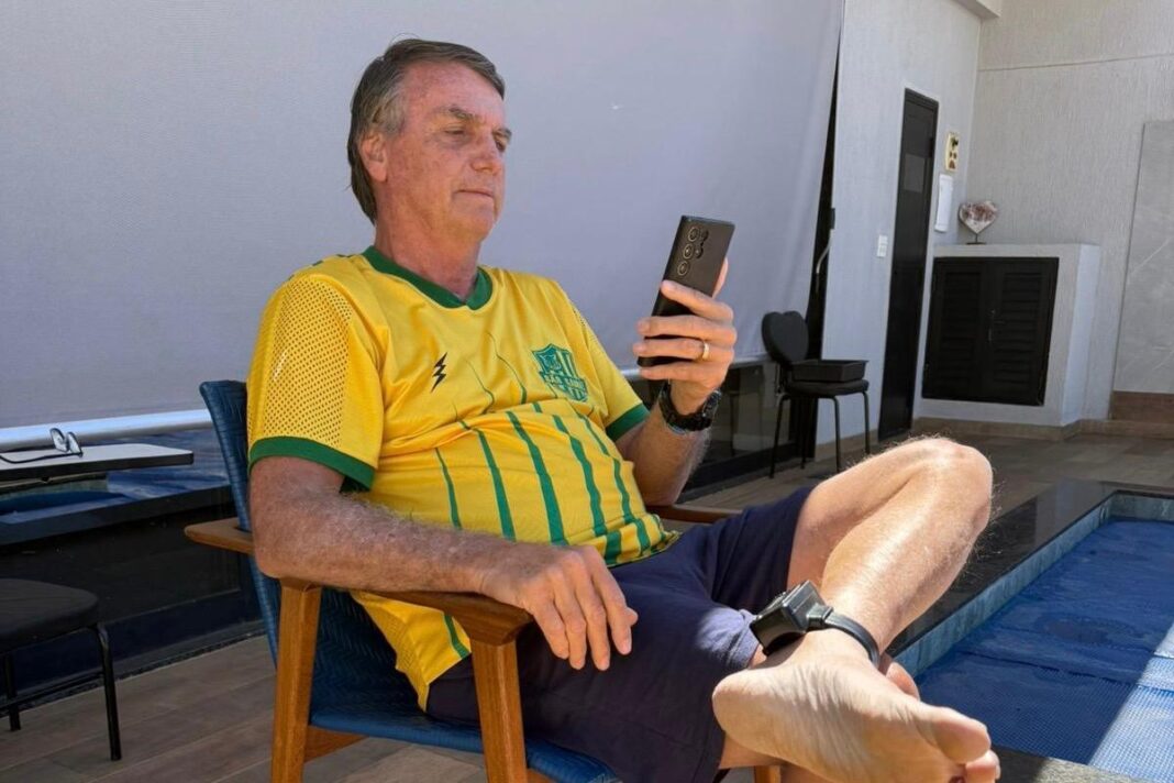 A Primeira Turma do Supremo Tribunal Federal decidiu, de forma unânime, manter a prisão preventiva de Jair Bolsonaro (Foto: X)