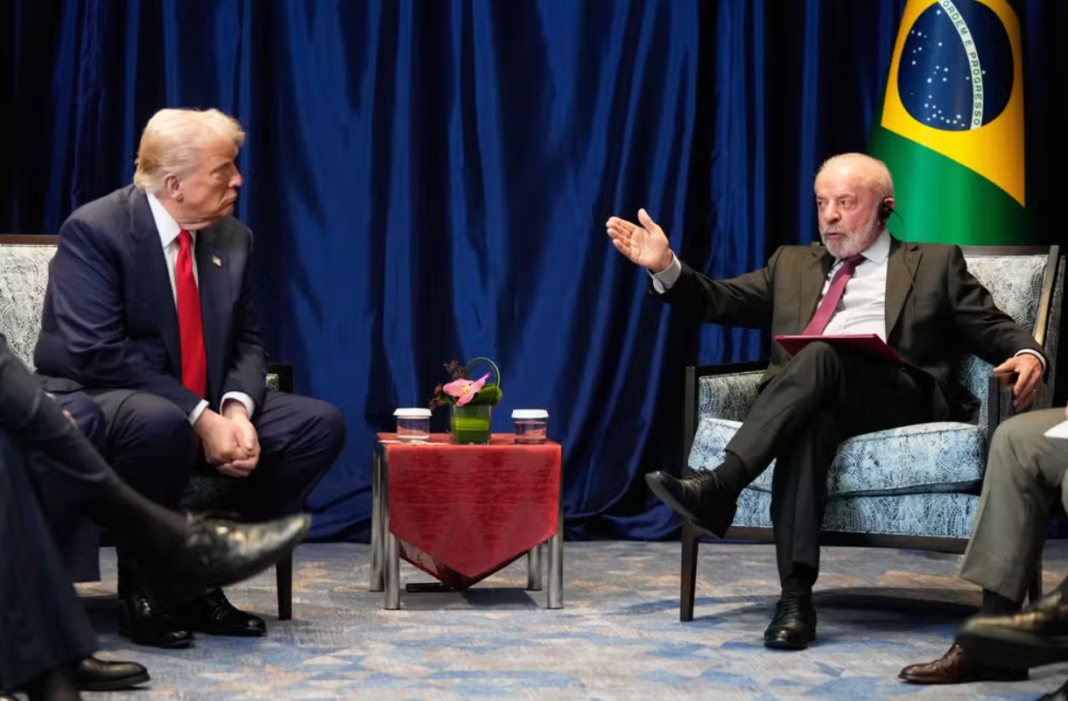 O presidente Luiz Inácio Lula da Silva afirmou nesta quarta-feira (3/12) que aproveitou a conversa telefônica com o presidente dos Estados Unidos, Donald Trump, para defender um alinhamento mais firme entre os dois países no enfrentamento ao crime organizado (Foto: X)