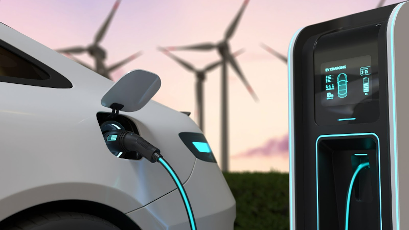 O mercado brasileiro de veículos elétricos deve ganhar força nas próximas décadas, com previsão de que o número de carros 100% elétricos em circulação cresça, em média, 26,1% até 2040 (Foto: X)