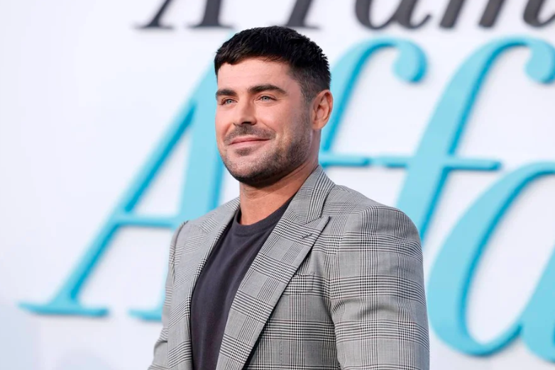 O ator Zac Efron foi mencionado durante o julgamento de um processo de tráfico sexual que envolve os irmãos Alon, Oren e Tal Alexander, empresários do mercado imobiliário de luxo nos Estados Unidos (Foto: X)