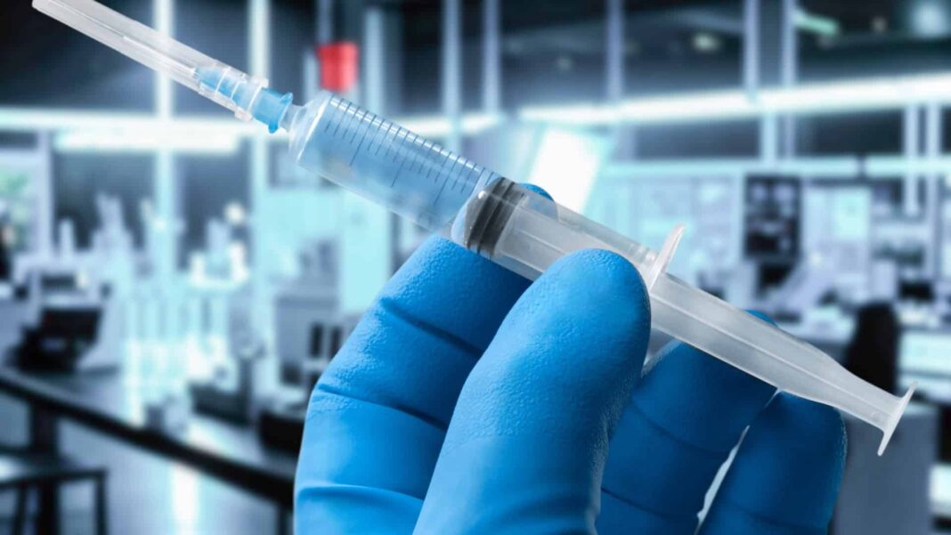 A Agência Nacional de Vigilância Sanitária (Anvisa) autorizou nesta segunda-feira (12) uma nova indicação para o medicamento Sunlenca, permitindo seu uso como profilaxia pré-exposição (PrEP) contra o HIV-1 (Foto: X)