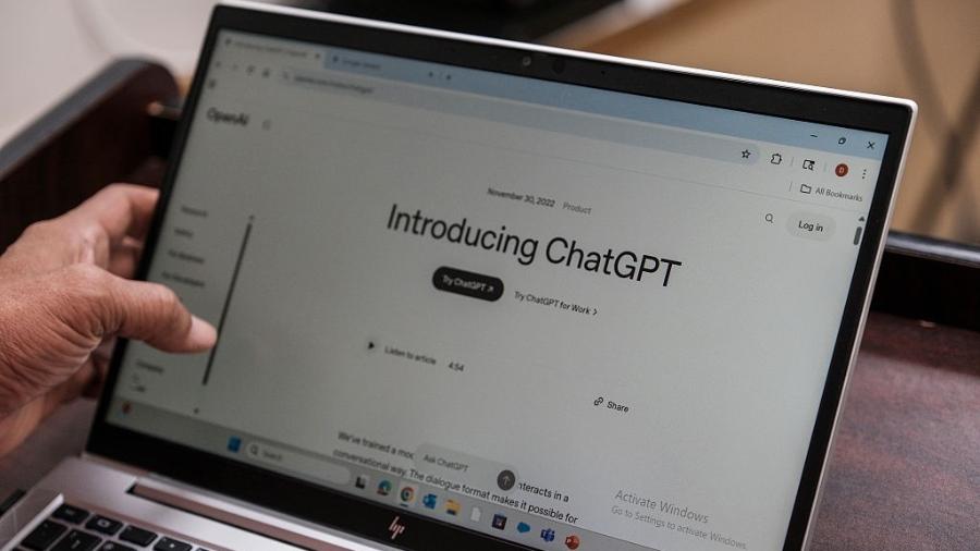 Um caso clínico acompanhado por pesquisadores da Universidade da Califórnia em São Francisco acendeu um alerta sobre o uso intensivo de inteligência artificial generativa em momentos de vulnerabilidade psíquica (Foto: X)