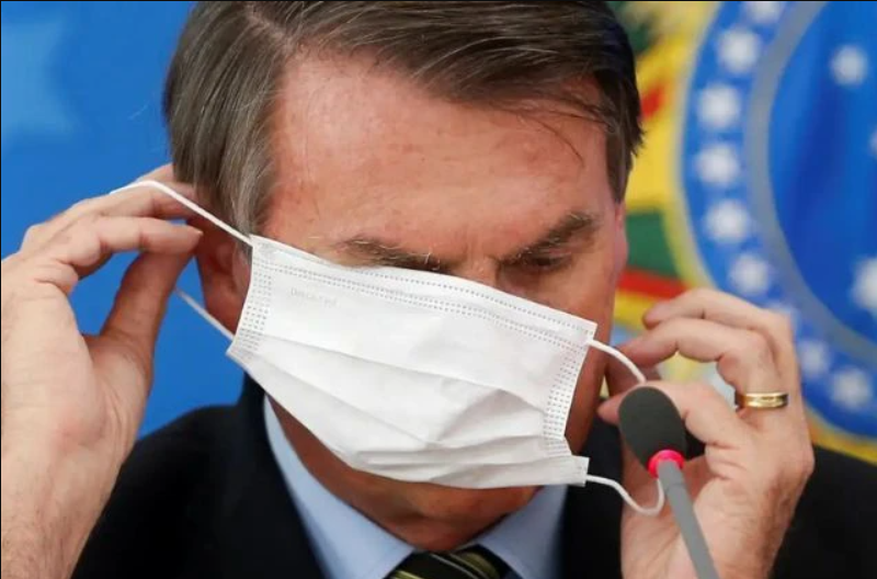 O Ministério Público Federal decidiu arquivar uma representação que pedia a abertura de investigação contra o ex-presidente Jair Bolsonaro (PL) e integrantes de sua família por supostos crimes relacionados à condução da pandemia de Covid-19 (Foto: X)