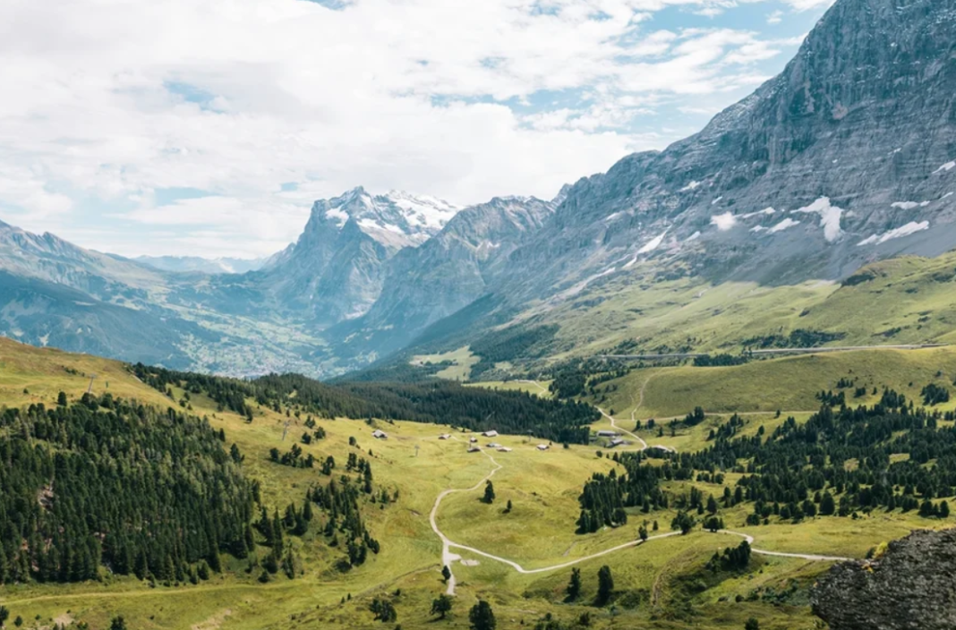 Os participantes selecionados deverão passar cerca de oito dias em um abrigo de montanha, em ambiente controlado e com contato mínimo com o mundo externo. (Foto: X)