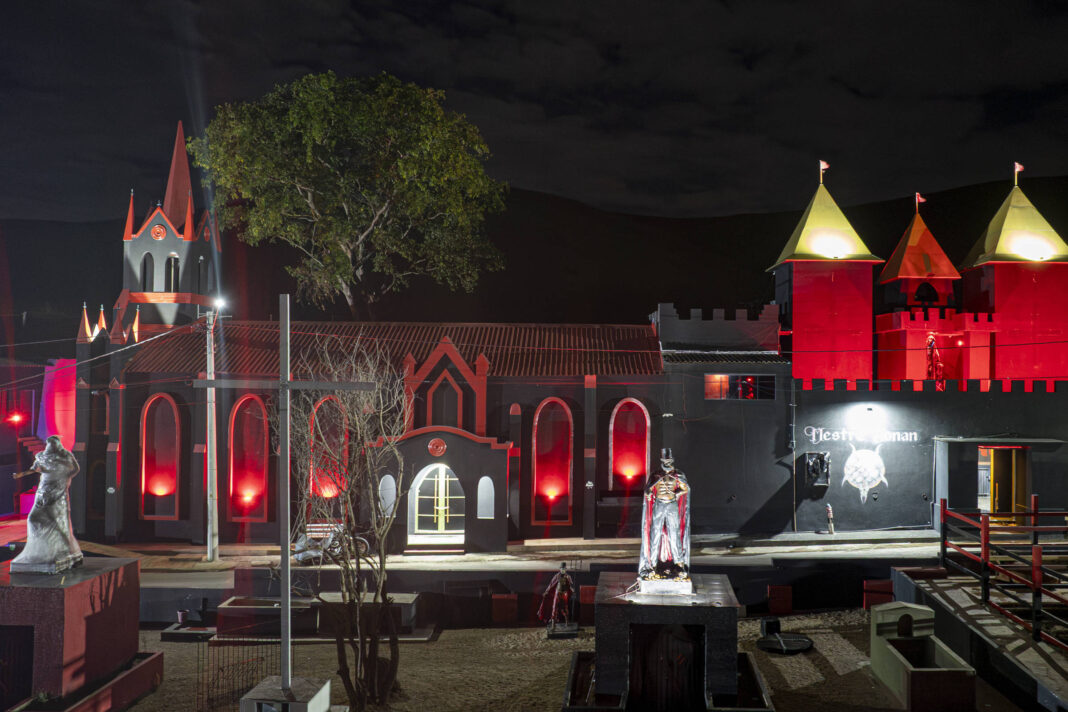 Um grupo de praticantes do luciferianismo anunciou a inauguração do primeiro templo dedicado à religião no Rio Grande do Sul (Foto: X)