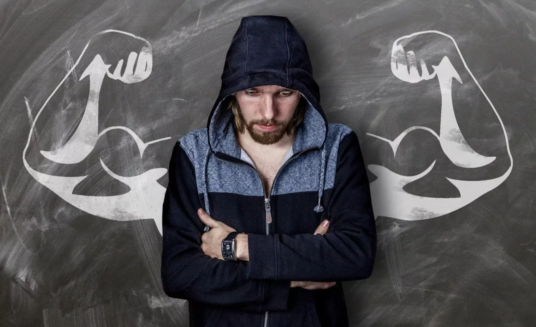 Um estudo internacional publicado na revista Norma: International Journal for Masculinity Studies levantou uma discussão ampla sobre o impacto ambiental de certos padrões culturais ligados à masculinidade (Foto: X)