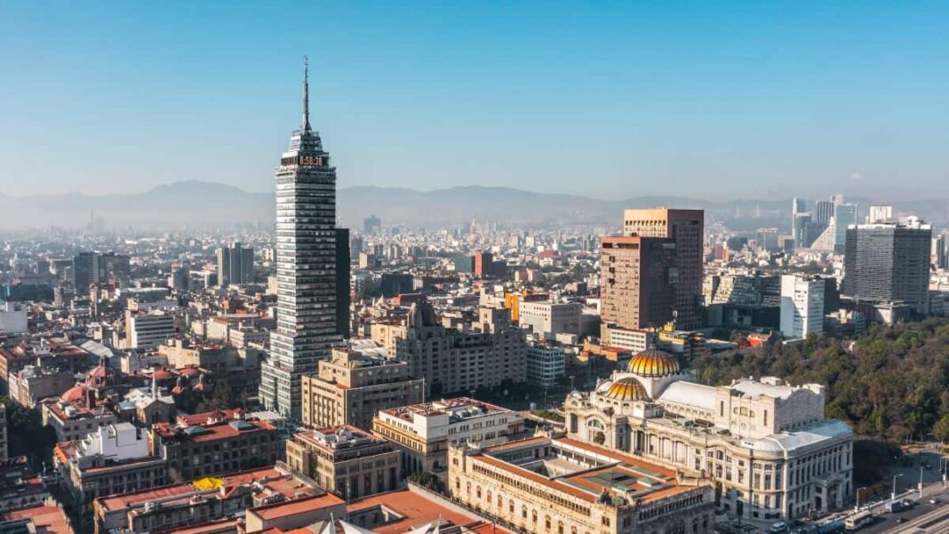 A Cidade do México enfrenta um problema silencioso, porém crescente: o afundamento gradual de seu solo (Foto: X)