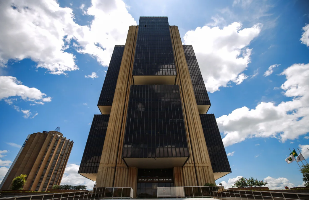 O Banco Central anunciou uma ampla reformulação nas regras de capital mínimo exigidas das instituições financeiras brasileiras (Foto: X)