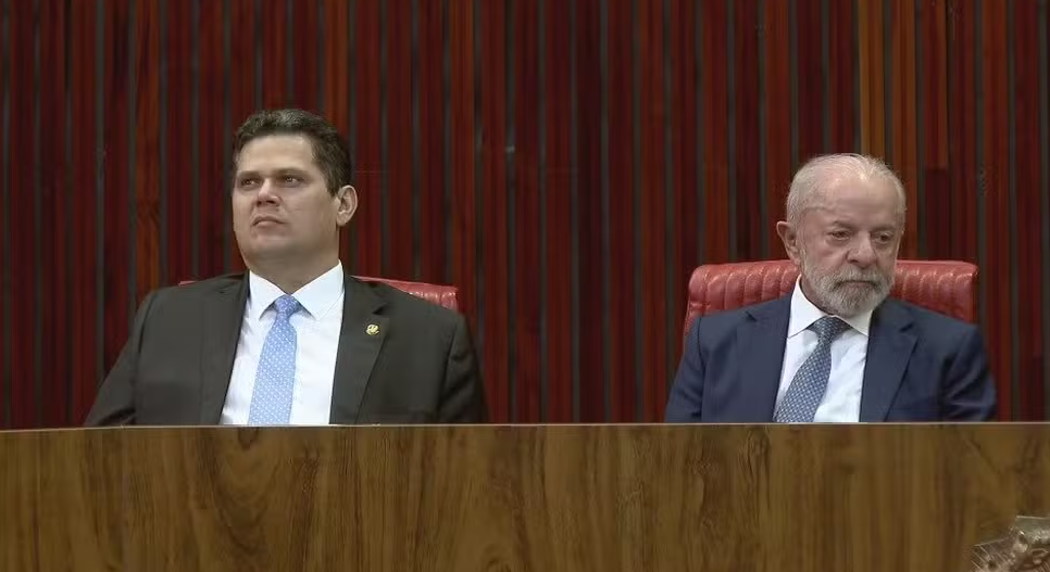O ministro da Fazenda, Dario Durigan, foi direto: não descartou a judicialização sob o argumento de que as propostas contrariavam a Lei de Responsabilidade Fiscal. A declaração pegou senadores de surpresa (Foto: X)