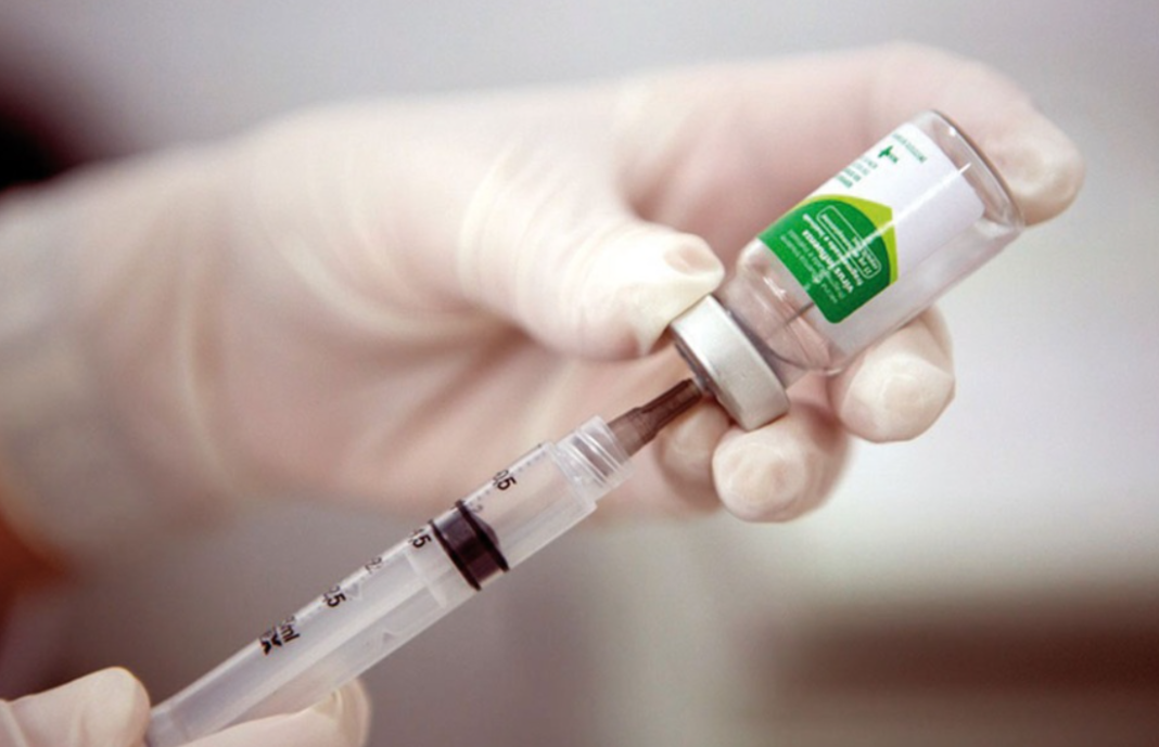 A Agência Nacional de Vigilância Sanitária (Anvisa) aprovou o registro de uma nova vacina contra a influenza destinada à prevenção da gripe em pessoas a partir dos seis meses de idade (Foto: X)