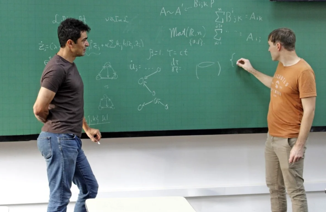 Uma pesquisa liderada por cientistas da Universidade de São Paulo (USP) colocou em xeque um princípio científico aceito há cerca de 400 anos sobre o funcionamento de sistemas sincronizados (Foto: X)