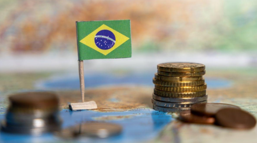 As exportações brasileiras para os Estados Unidos passam a enfrentar um novo aumento nas barreiras comerciais a partir desta sexta-feira (24) (Foto: X)