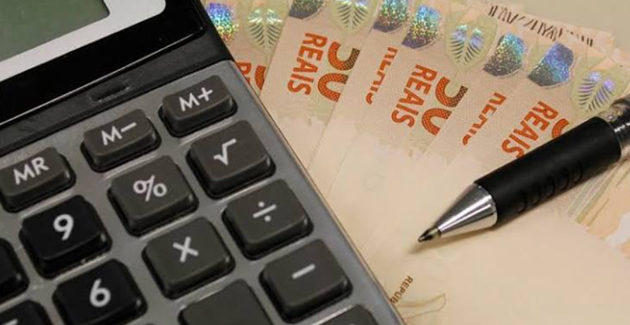 A equipe econômica estuda possíveis mudanças nas regras que limitam o crescimento das despesas obrigatórias dentro do arcabouço fiscal (Foto: X)